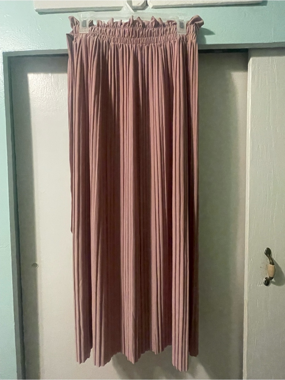 Tied Waist Pleated Maxi Skirt in Mauve Pink